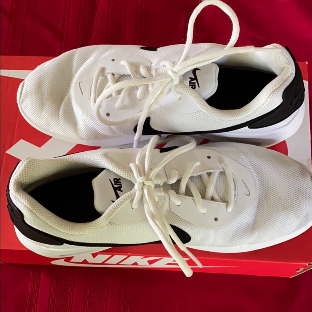 Nike air max’s oketo white/back